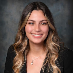 Meet your Posher, Ava